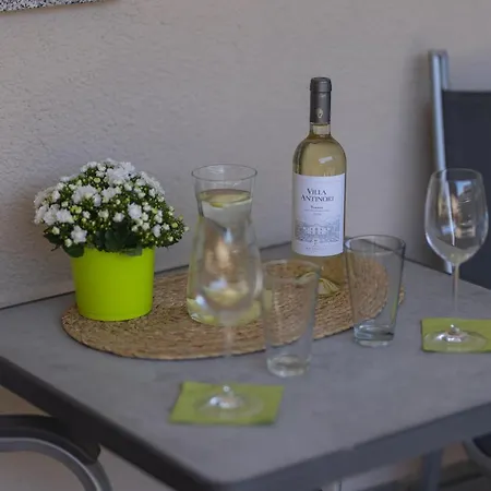 Apart-hotel Boardinghouse - Adults Only -