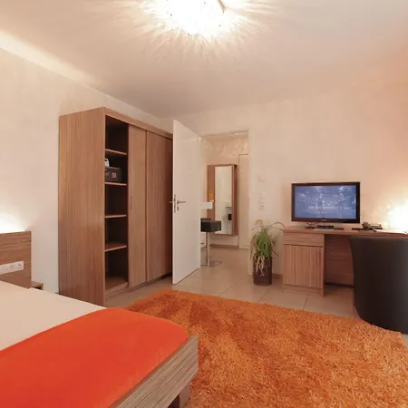 Boardinghouse - Adults Only - Aparthotel