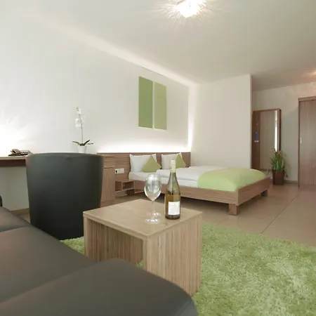 Boardinghouse - Adults Only - Lago de Constança