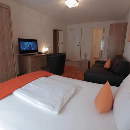 Aparthotel Boardinghouse - Adults Only - 3*
