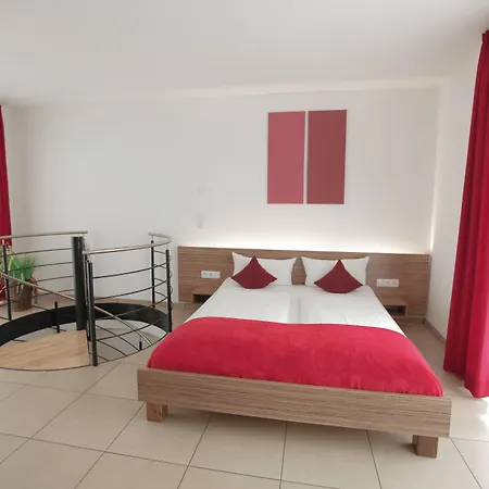 Boardinghouse - Adults Only - 3* Lago de Constança
