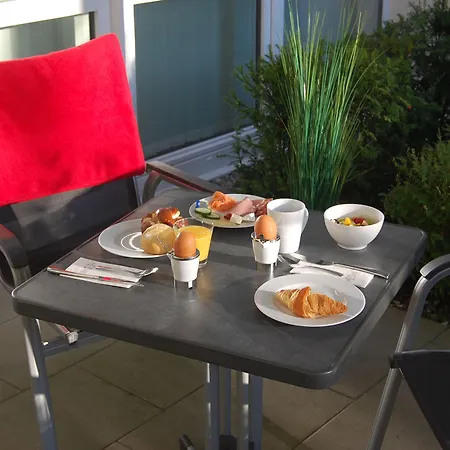 Boardinghouse - Adults Only - 3* Lago de Constança