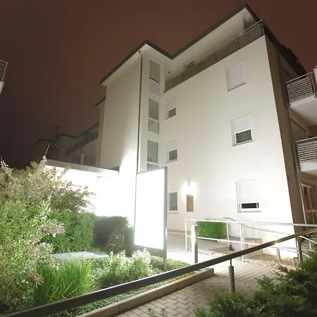 Boardinghouse - Adults Only - Aparthotel