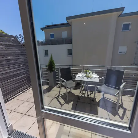 Boardinghouse - Adults Only - Apart-hotel Lago de Constança